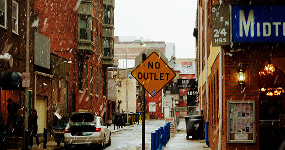 Philadelphia street with no outlet sign